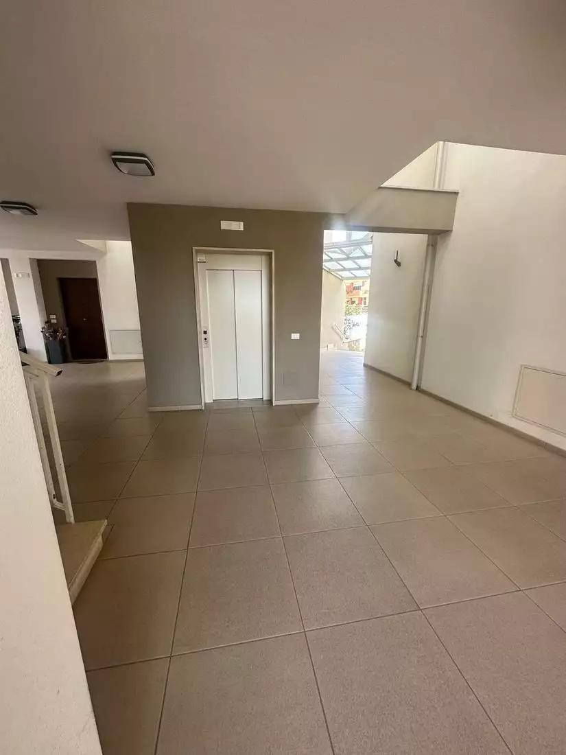 Flat 100m² in Italy, Rome. Priced at 480000€ rent photo-30