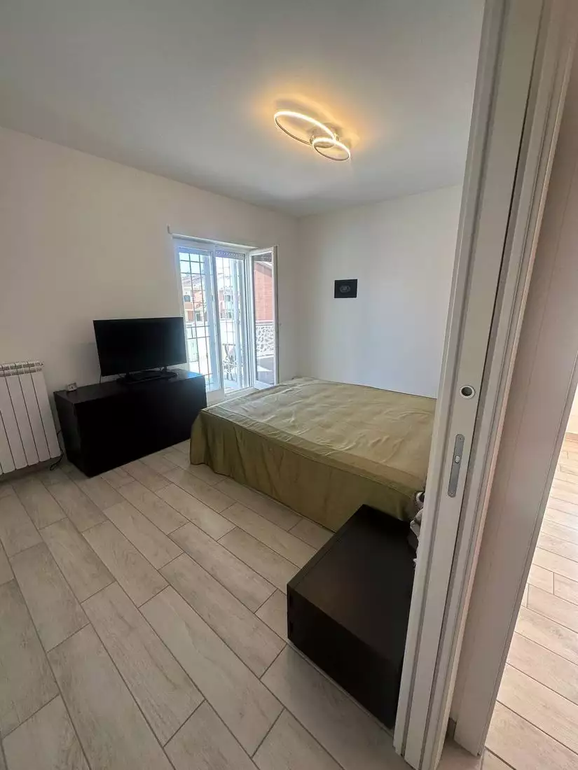Flat 100m² in Italy, Rome. Priced at 480000€ rent photo-35