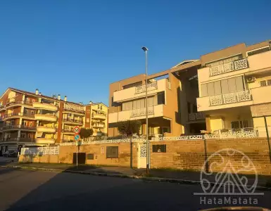 Buy in Italy for 480000€