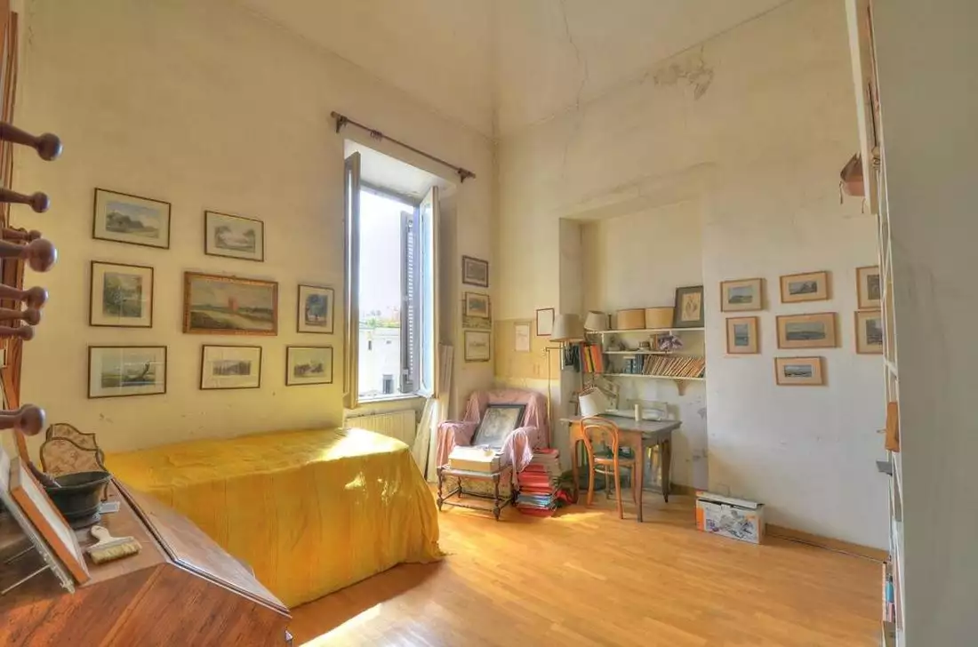 Flat 530m² in Italy, Rome. Priced at 4000000€ rent photo-19