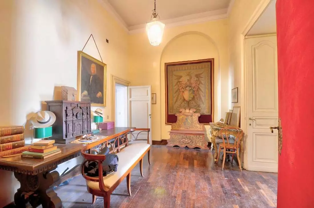 Flat 530m² in Italy, Rome. Priced at 4000000€ rent photo-24