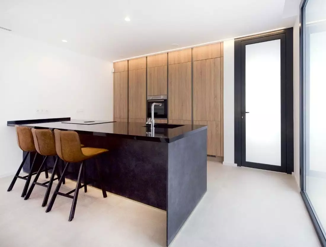 Townhouse 450m² in Spain, Benidorm. Priced at 665000€ rent photo-6