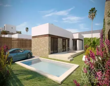 Buy in Spain for 498000€