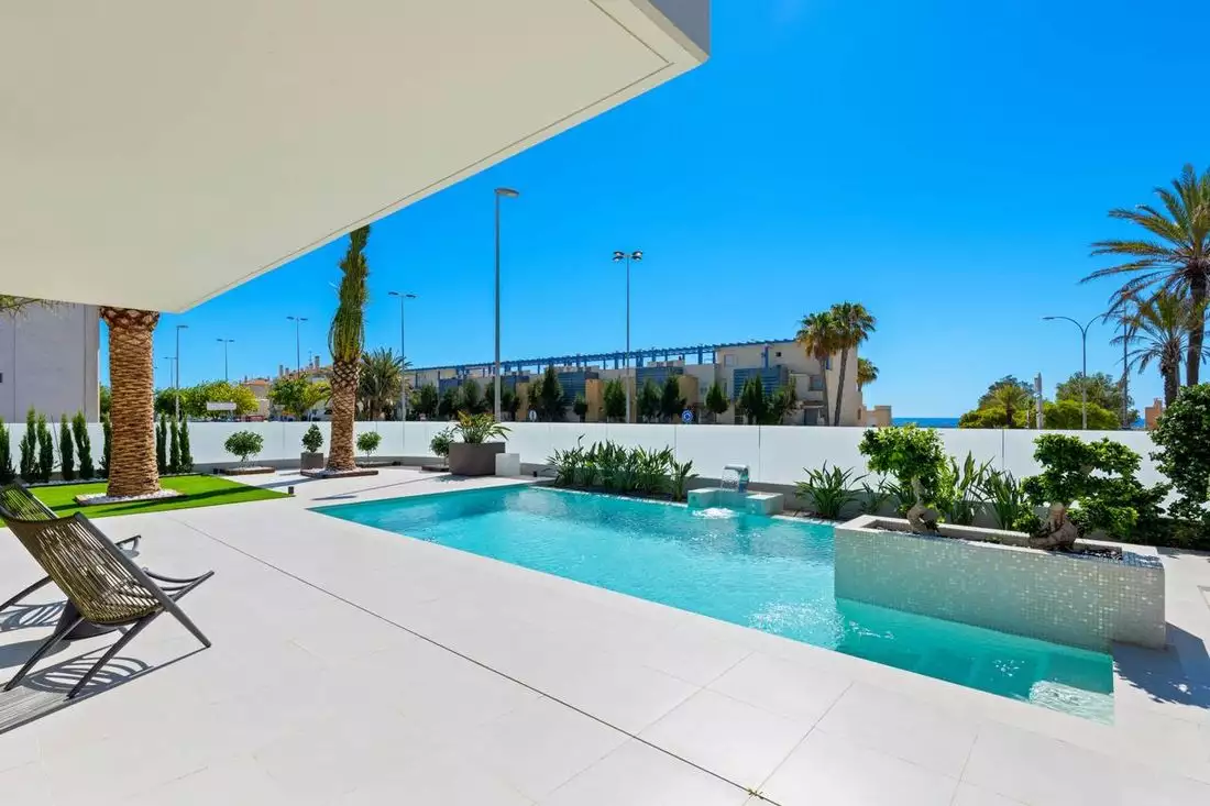 Villa 229m² in Spain, Alicante. Priced at 1600000€ rent photo-7