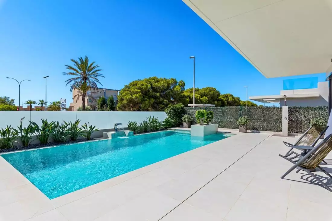 Villa 229m² in Spain, Alicante. Priced at 1600000€ rent photo-8
