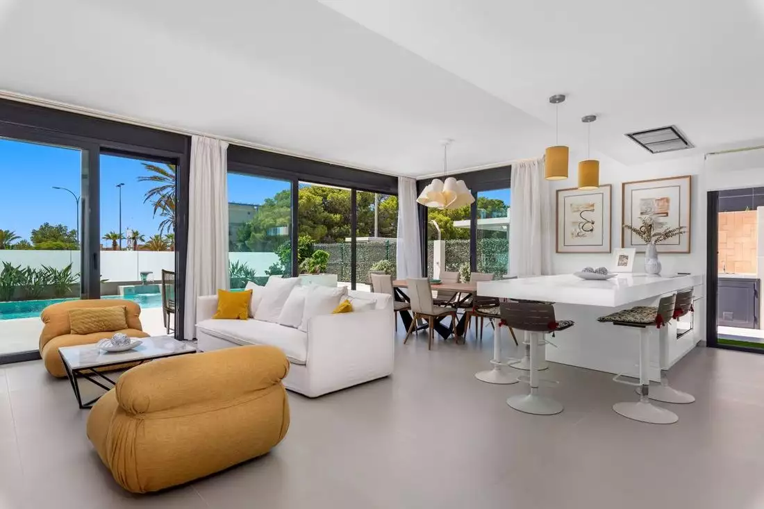 Villa 229m² in Spain, Alicante. Priced at 1600000€ rent photo-11