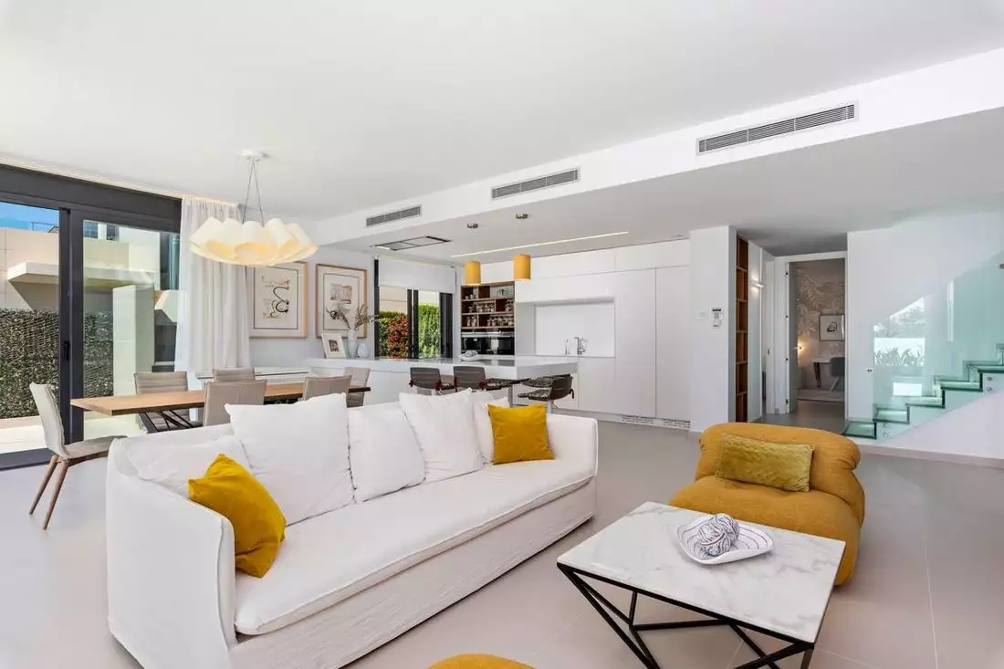 Villa 229m² in Spain, Alicante. Priced at 1600000€ rent photo-13