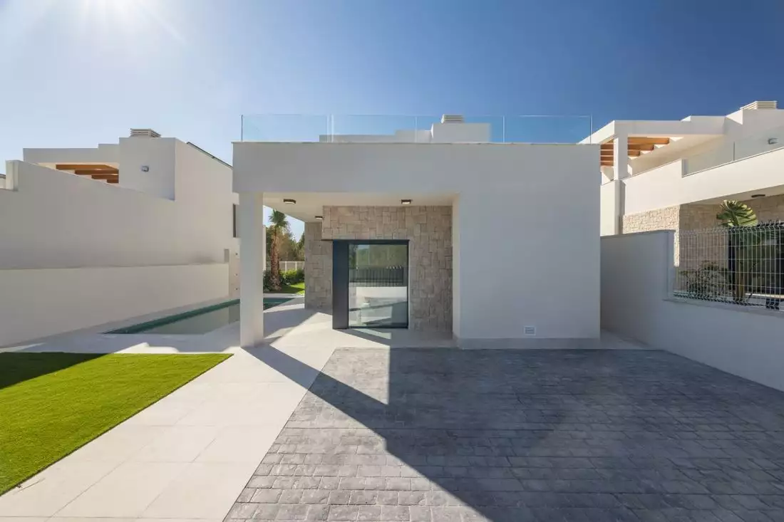 Villa 122m² in Spain, Alicante. Priced at 540000€ rent photo-6
