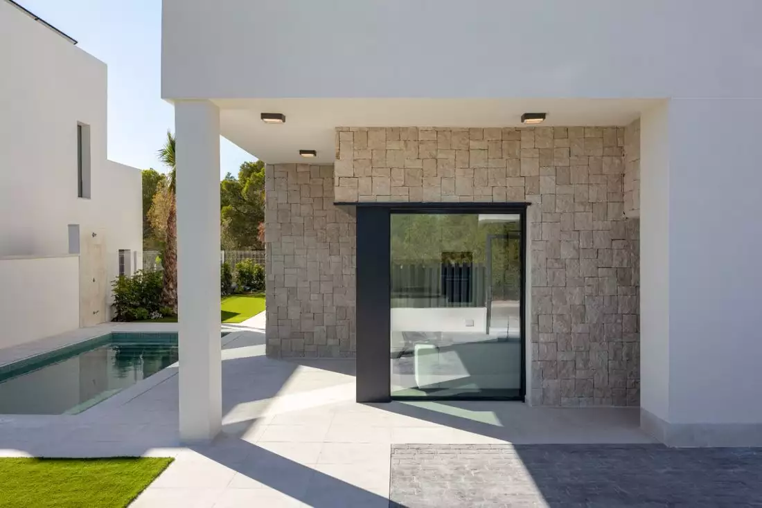 Villa 122m² in Spain, Alicante. Priced at 540000€ rent photo-11