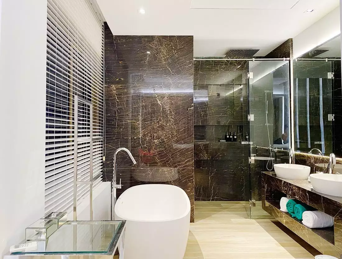 Villa 330m² in Thailand, Phuket. Priced at 796000€ rent photo-9