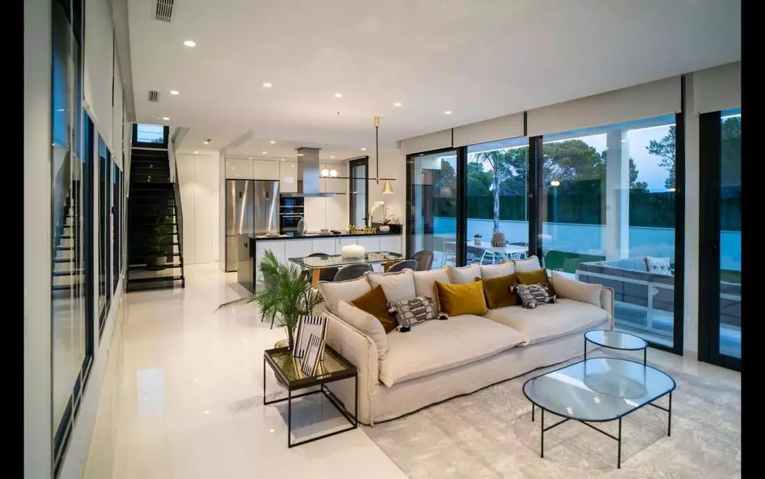 Villa 283m² in Spain, Alicante. Priced at 1000000€ rent photo-4