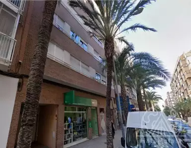 Buy in Spain for 365000€
