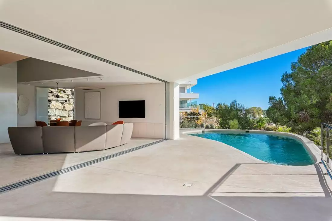Villa 332m² in Spain, Alicante. Priced at 2365000€ rent photo-11