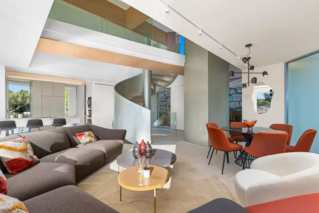 Villa 332m² in Spain, Alicante. Priced at 2365000€ rent photo-14
