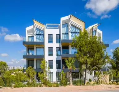 Buy in Spain for 475000€