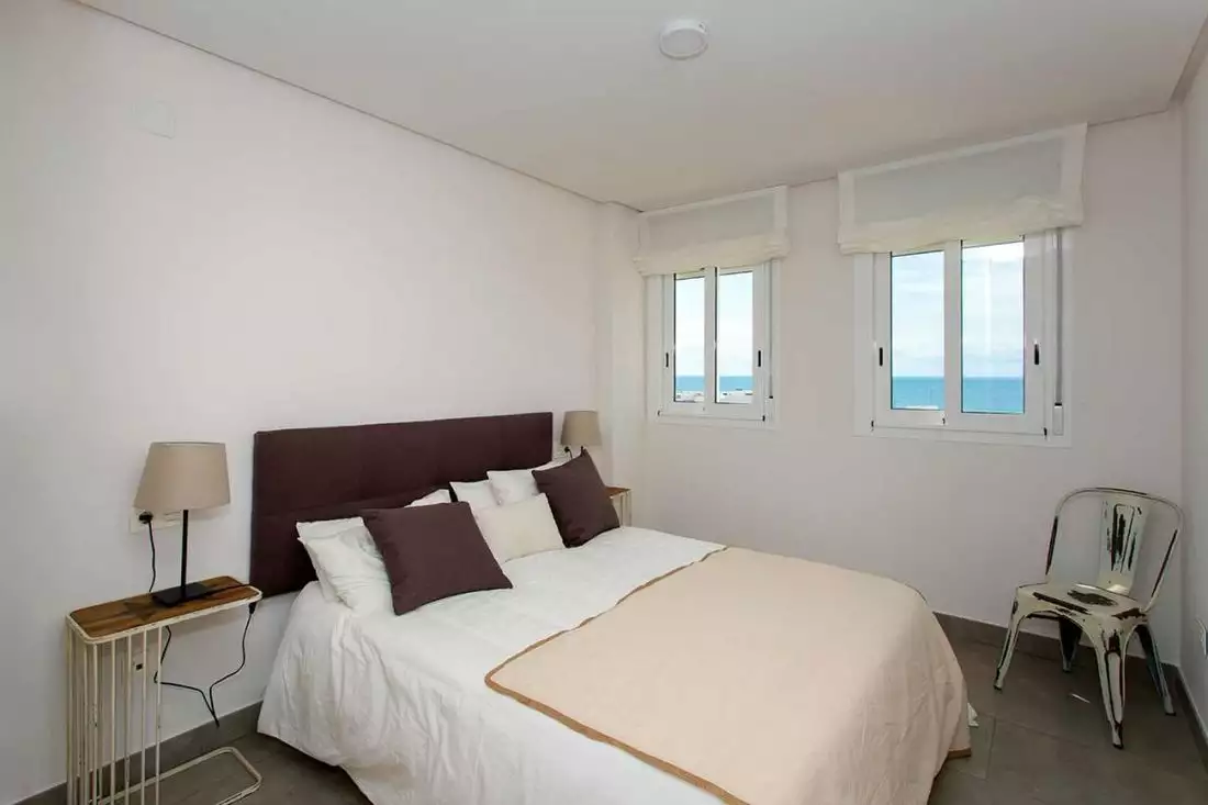 Flat 144m² in Spain, Alicante. Priced at 300000€ rent photo-11