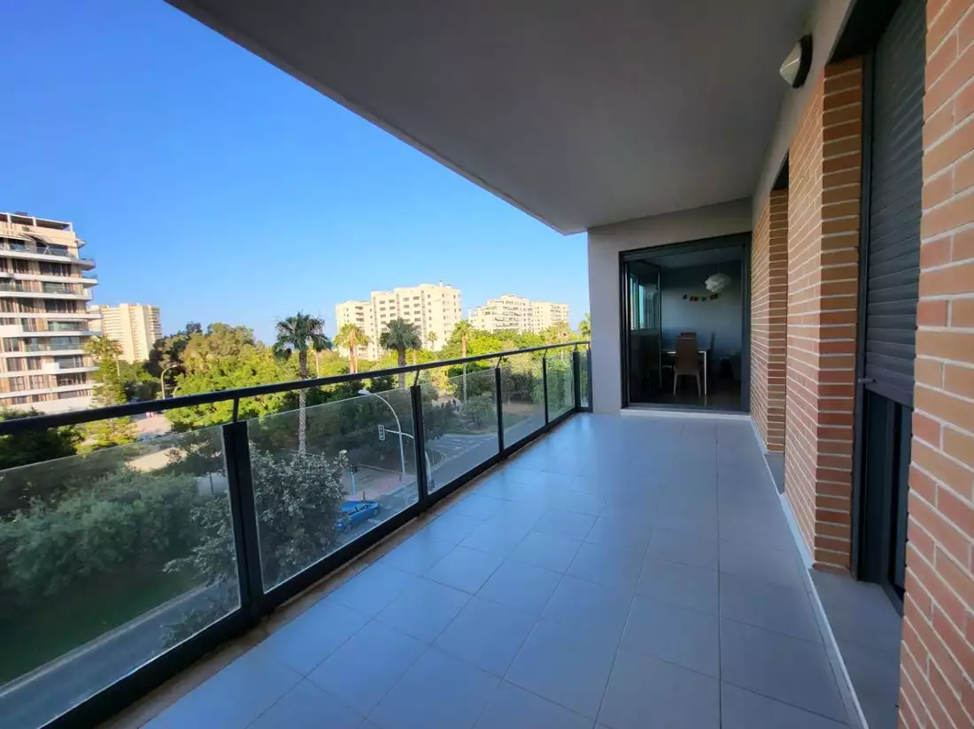 Flat 103m² in Spain, Alicante. Priced at 495000€ rent photo-10