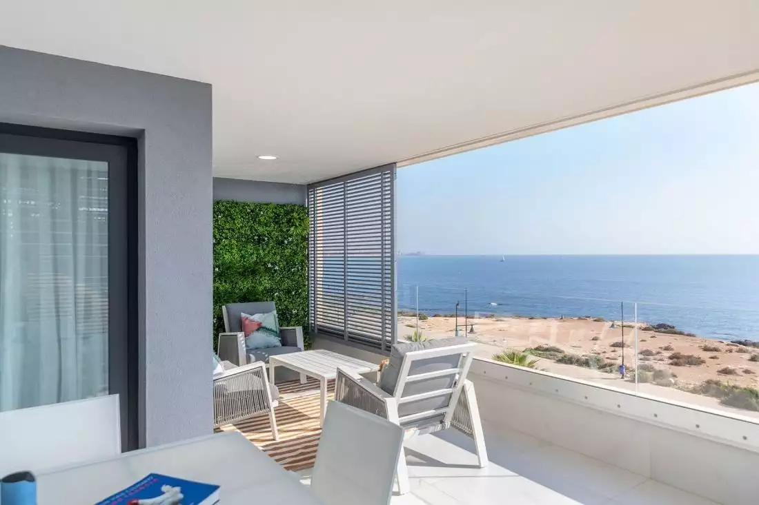 Flat 97m² in Spain, Alicante. Priced at 675000€ rent photo-5