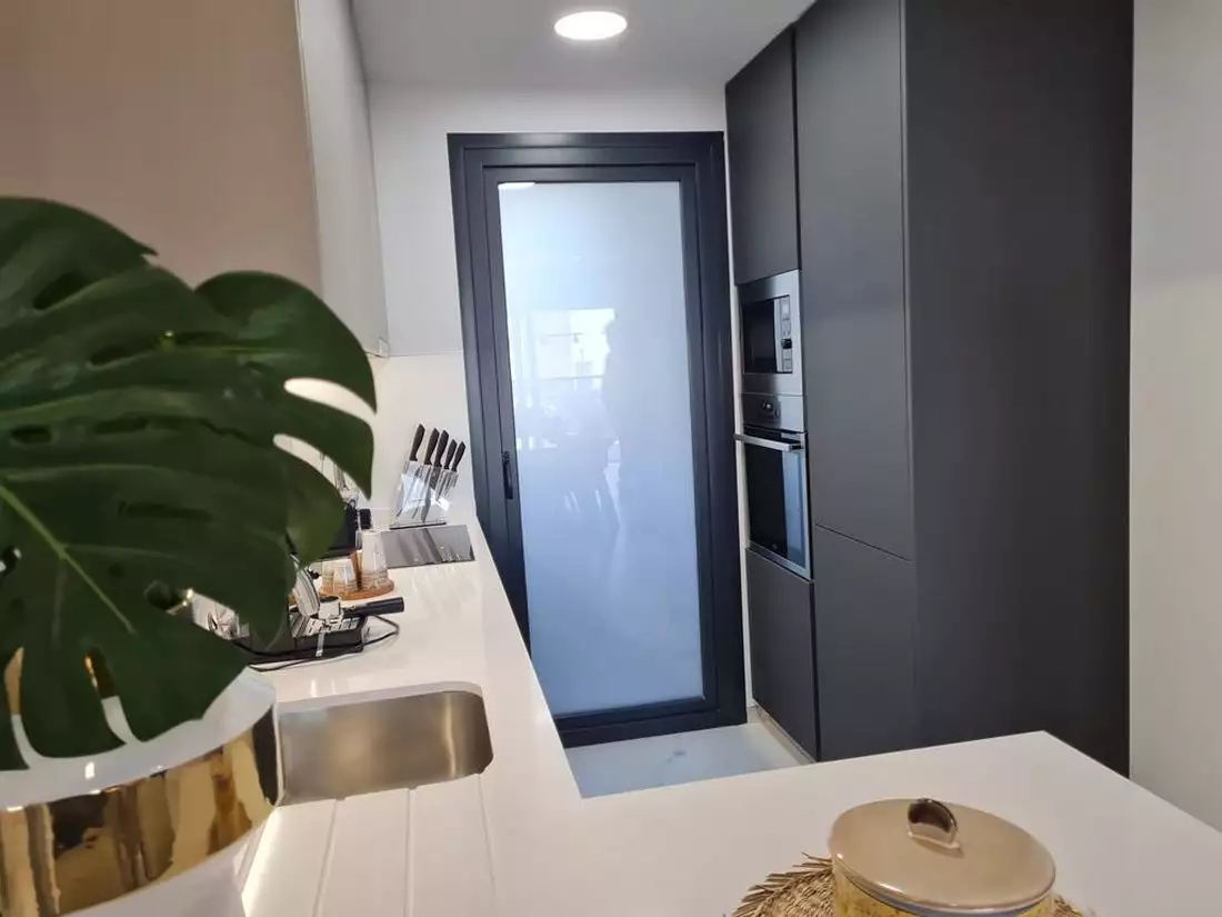 Flat 97m² in Spain, Benidorm. Priced at 399000€ rent photo-12