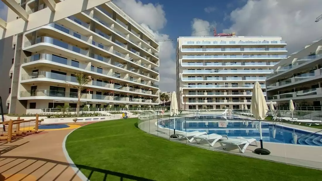 Flat 90m² in Spain, Costa Blanca. Priced at 520000€ rent photo-2
