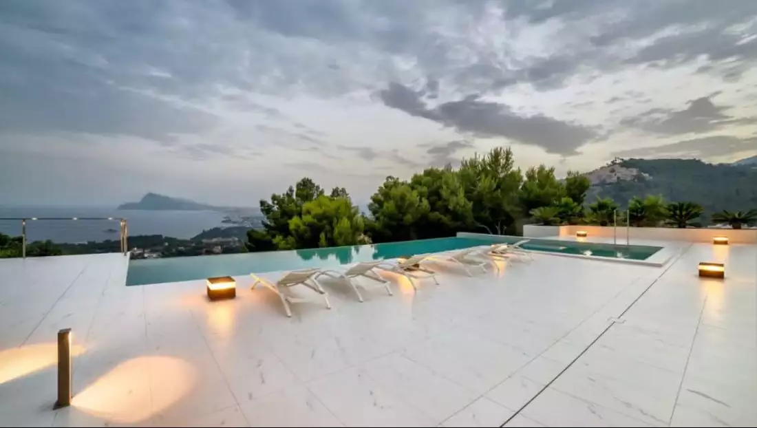 Villa 1800m² in Spain, Alicante. Priced at 8500000€ rent photo-5