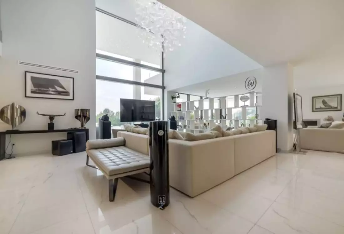 Villa 1800m² in Spain, Alicante. Priced at 8500000€ rent photo-12