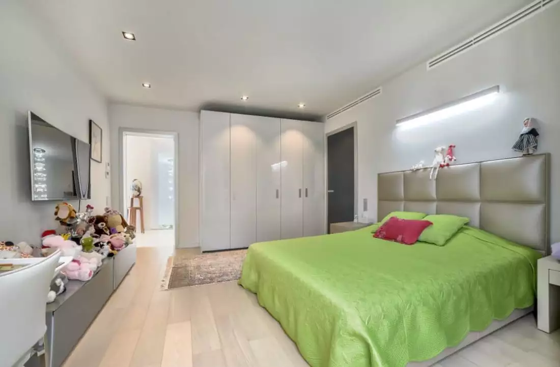 Villa 1800m² in Spain, Alicante. Priced at 8500000€ rent photo-21