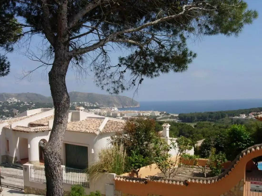 Villa 493m² in Spain, Alicante. Priced at 5800000€ rent photo-9