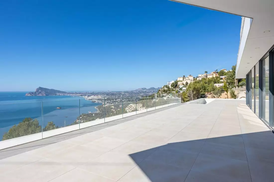 Villa 1050m² in Spain, Alicante. Priced at 5200000€ rent photo-10