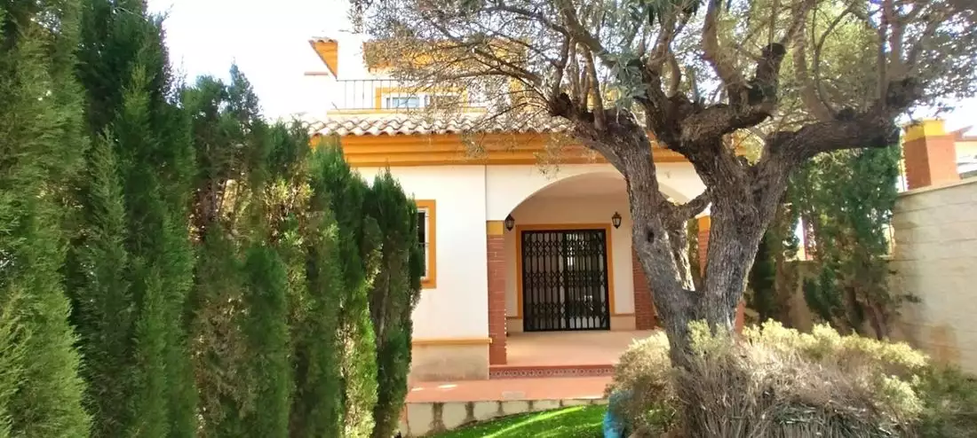 Villa 112m² in Spain, Alicante. Priced at 289000€ rent photo-3