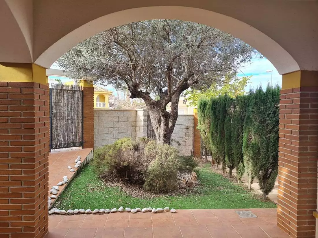 Villa 112m² in Spain, Alicante. Priced at 289000€ rent photo-7