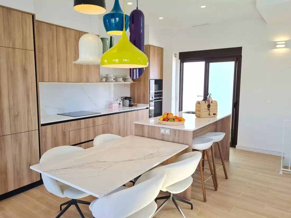 Villa 167m² in Spain, Alicante. Priced at 565000€ rent photo-6