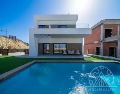 Buy in Spain for 565000€
