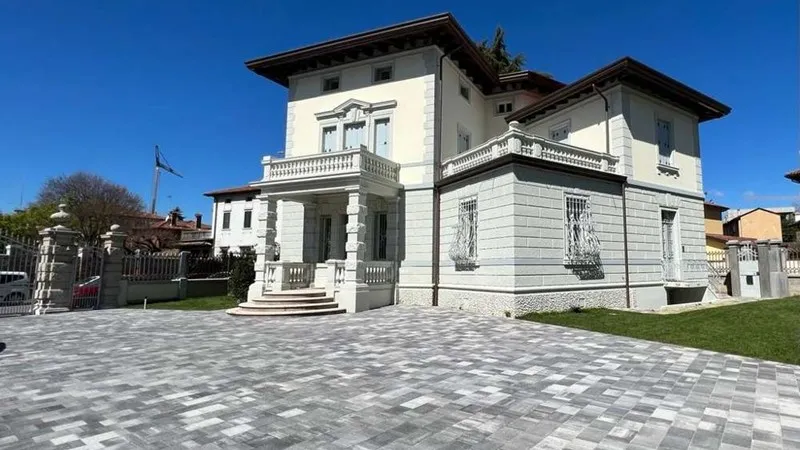 Дом 1150м² в Италии, Удине. Стоимостью 1826325£ аренда фото-2