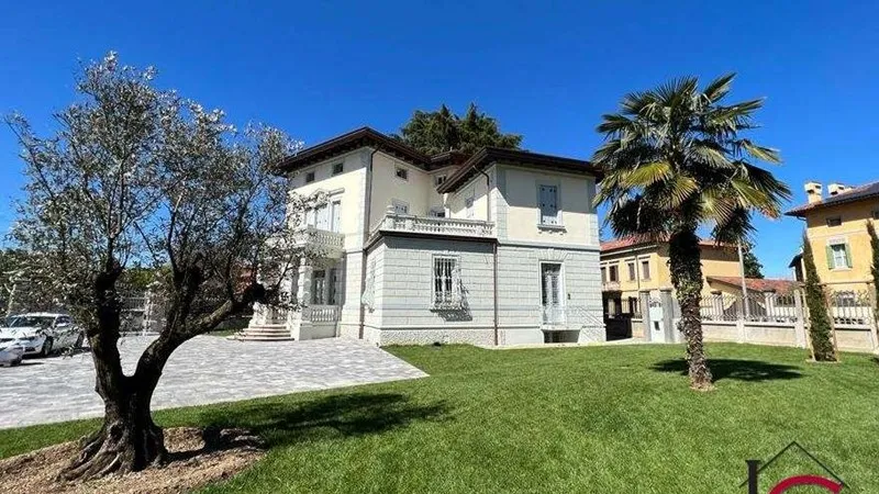 Дом 1150м² в Италии, Удине. Стоимостью 1826325£ аренда фото-4