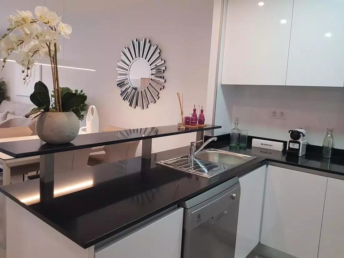 Flat 96m² in Spain, Alicante. Priced at 340000€ rent photo-13