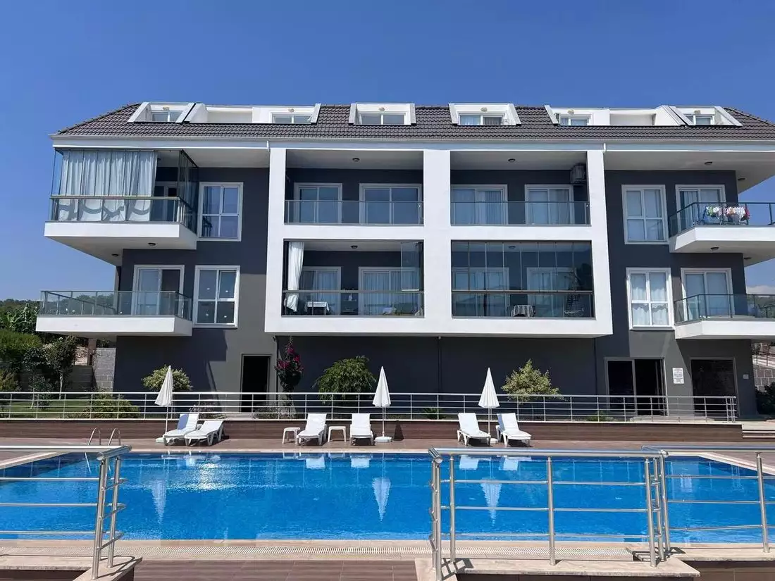 Flat 105m² in Turkey, Incekum. Priced at 115000€ rent photo-1
