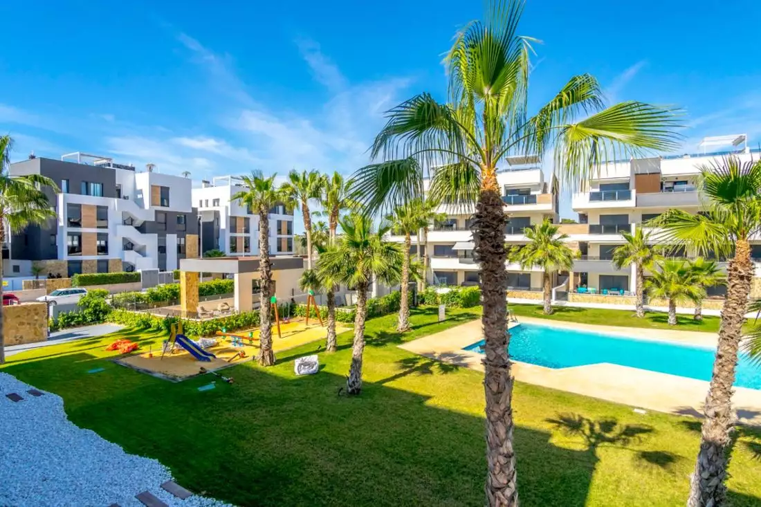 Flat 75m² in Spain, Alicante. Priced at 280000€ rent photo-2