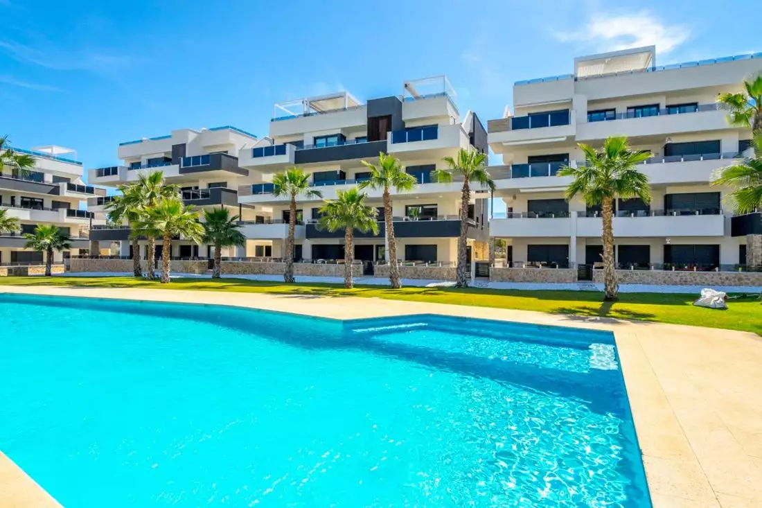 Flat 75m² in Spain, Alicante. Priced at 280000€ rent photo-3