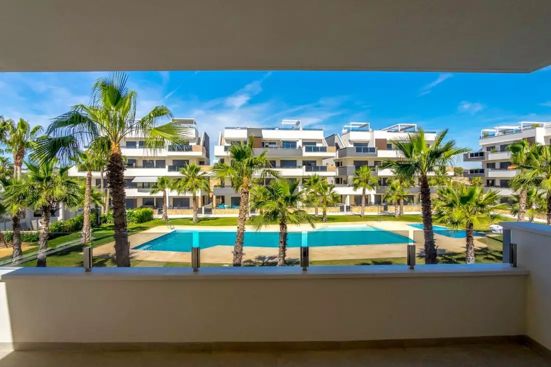 Flat 75m² in Spain, Alicante. Priced at 280000€ rent photo-13