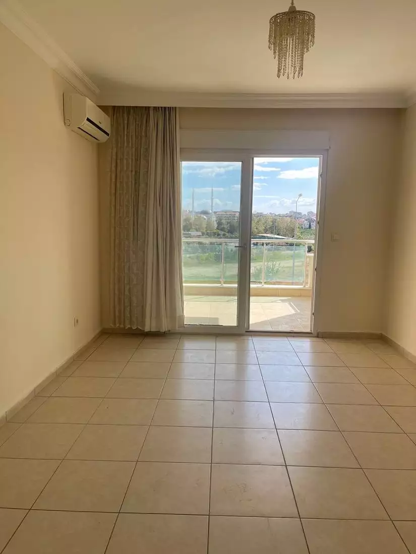 Flat 50m² in Portugal, Alcobasa. Priced at 118000€ rent photo-6