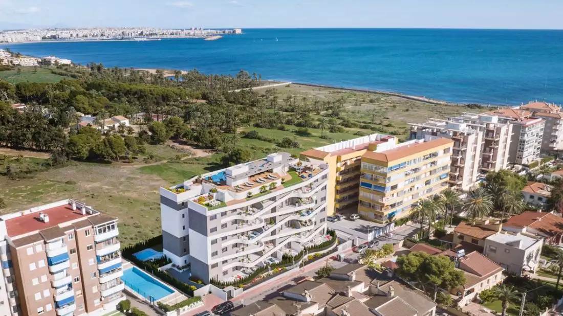 Flat 80m² in Spain, Torrevieja. Priced at 343000€ rent photo-5