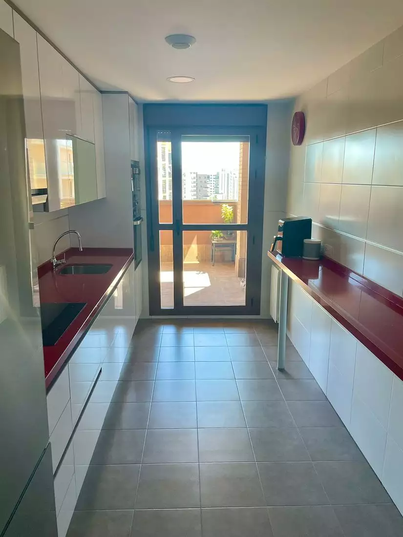 Flat 158m² in Spain, Alicante. Priced at 400000€ rent photo-12