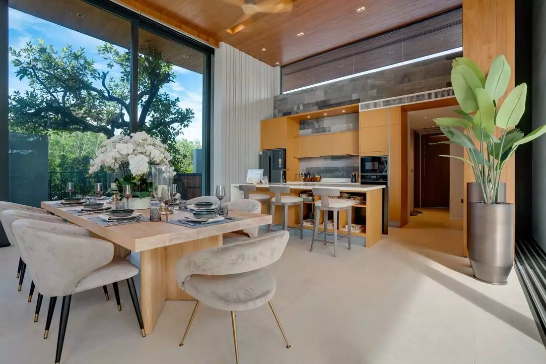 Villa 318m² in Thailand, Phuket. Priced at 911000€ rent photo-4
