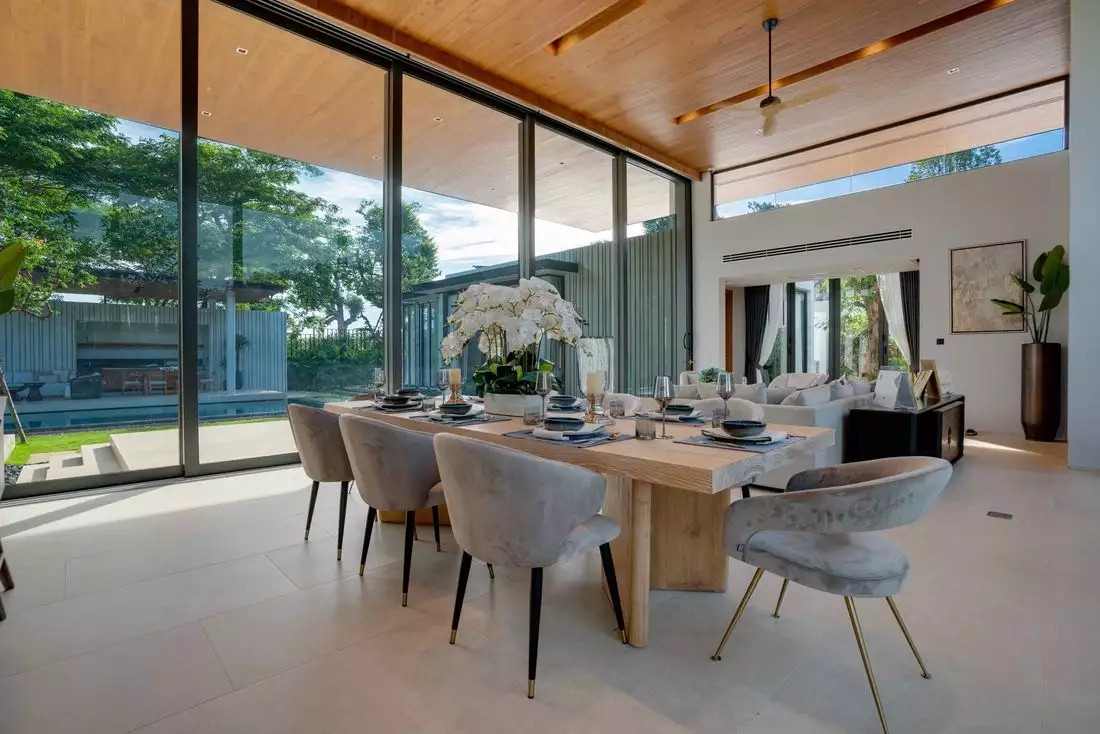 Villa 318m² in Thailand, Phuket. Priced at 911000€ rent photo-8