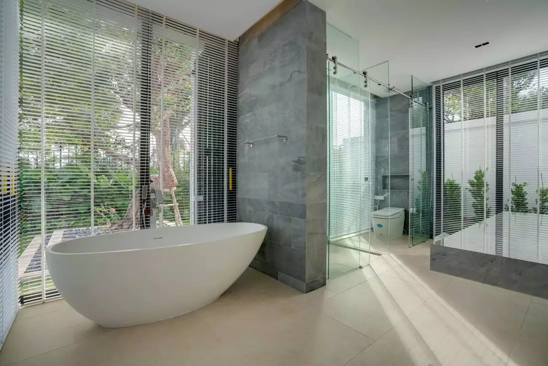 Villa 318m² in Thailand, Phuket. Priced at 911000€ rent photo-16