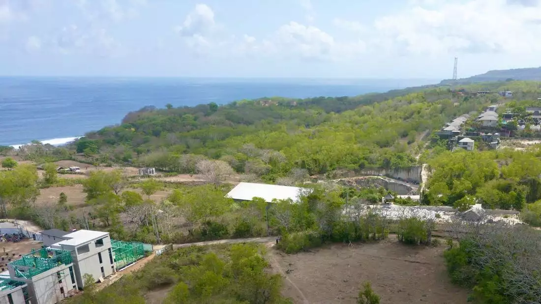 Villa 50m² in Indonesia, Bukit-Uluwatu. Priced at 136355€ rent photo-3