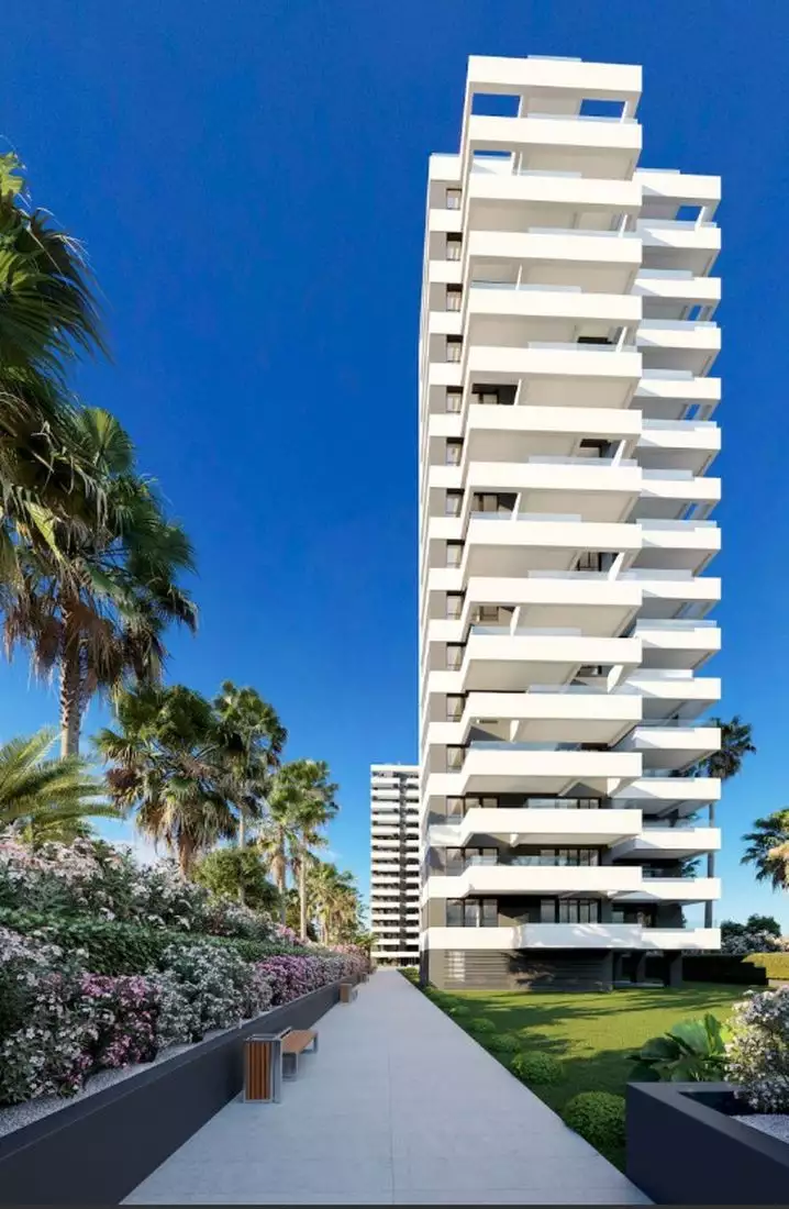 Flat 80m² in Spain, Alicante. Priced at 402500€ rent photo-5