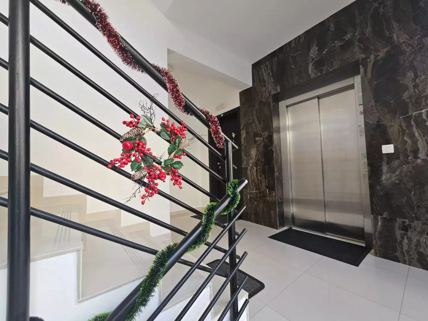 Flat 30m² in Montenegro, Petrovac. Priced at 99000€ rent photo-6