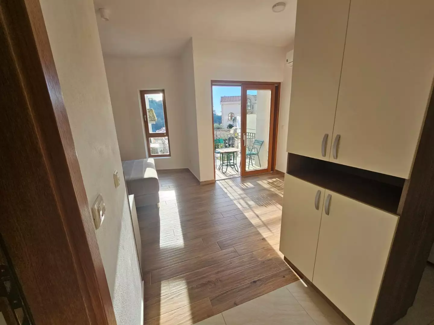 Flat 30m² in Montenegro, Petrovac. Priced at 99000€ rent photo-12